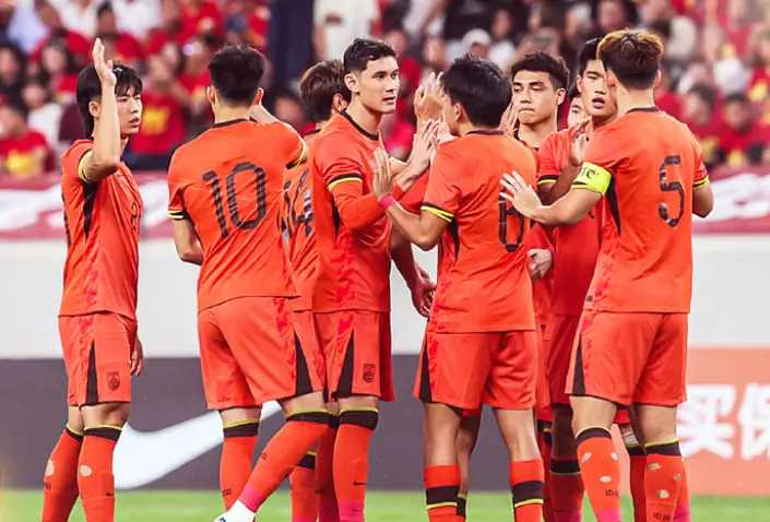 星空体育官方-关于亚洲杯冠军恐失利，各队实力均衡的信息