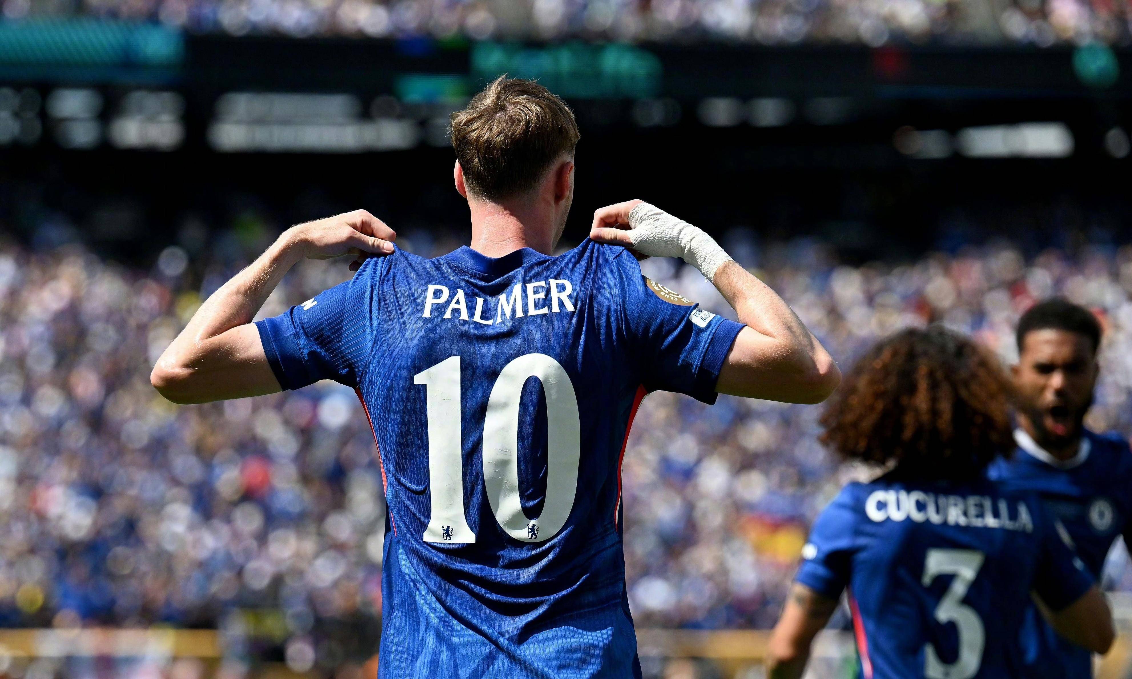 切尔西客场遭遇惨败,阵痛加剧 切尔西客场遭遇惨败,阵痛加剧