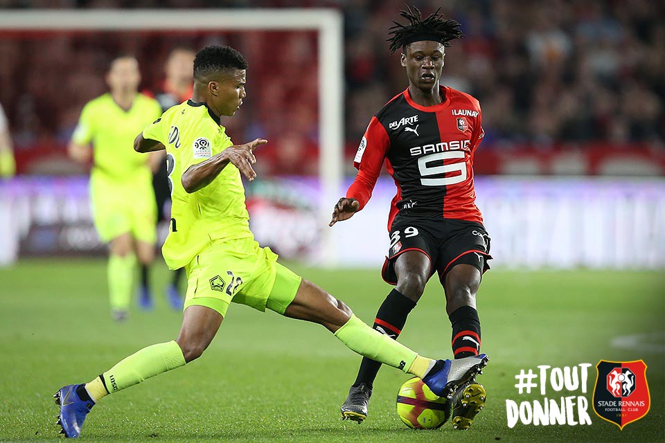 关于雷恩战平马赛，保持中游位置的信息