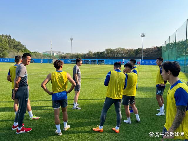 星空体育网址-关于球队备战秘诀揭晓，团队配合默契高效的信息