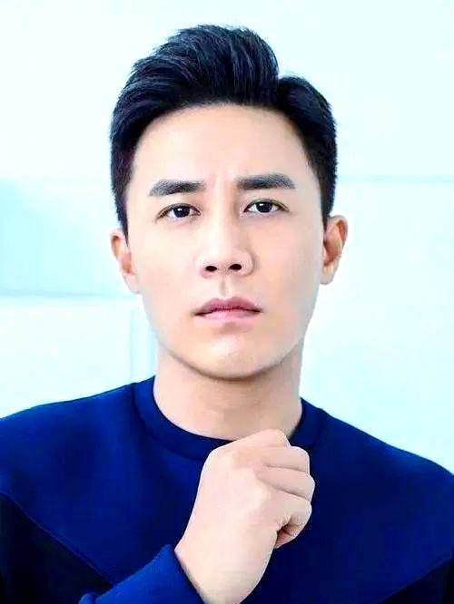 星空体育教练-越南选手获得多面殊荣